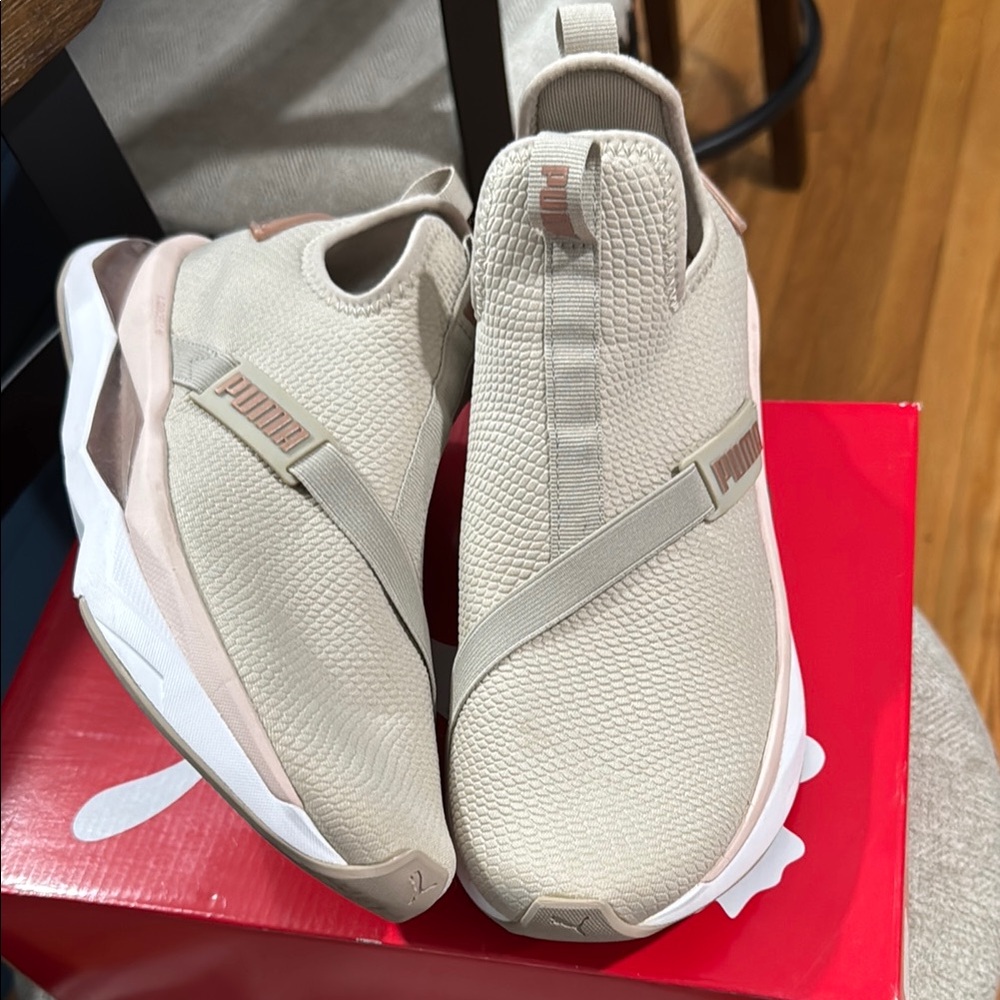Puma Cream Athletic Shoes with Slip-On Design - Picture 2 of 4